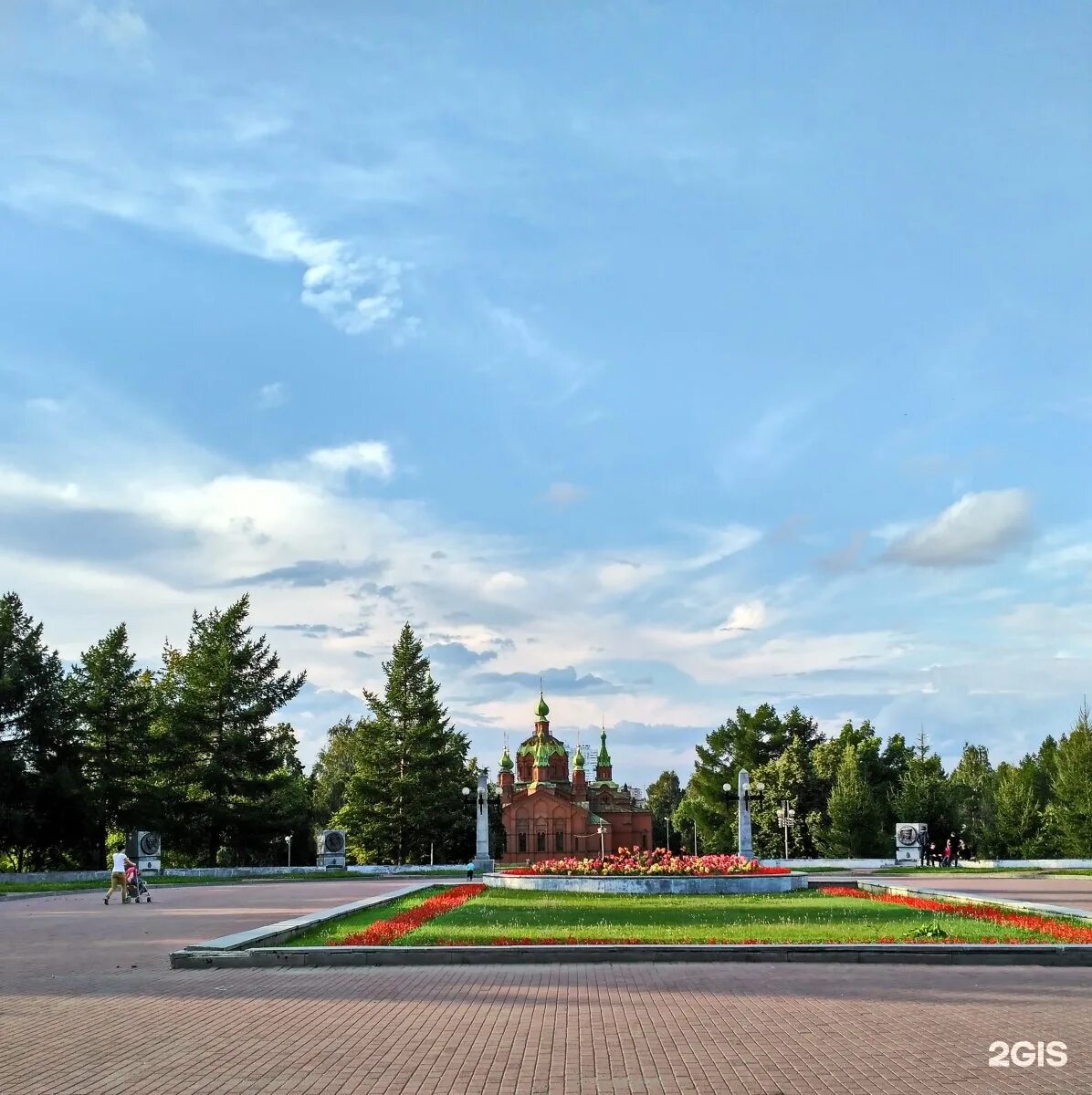 Сквер алое поле Челябинск. Александро-Невская Церковь (Челябинск). Вандышев Челябинск алое поле. Поля в Челябинске. Алое поле 2