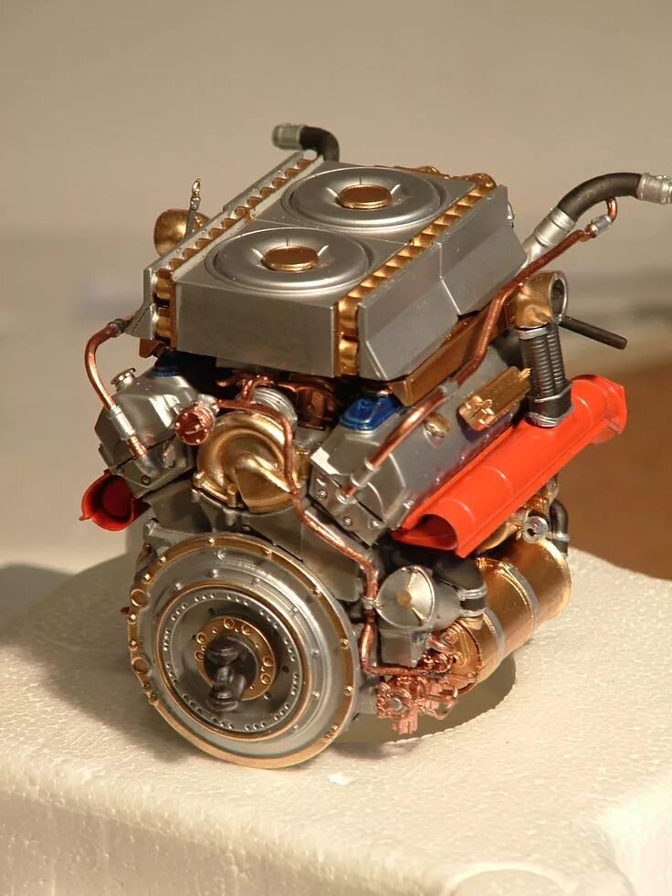 Двигатель танка т 4. Двигатель maybach для танка. Двигатель танка королевский тигр. Моторное отделение танка пантера. Двигатель танка тигр.