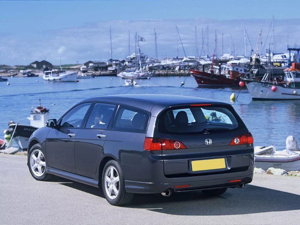 Honda accord 7 wagon. Honda accord tourer 8. Honda accord tourer. Honda accord 7 универсал. Honda accord tourer 7.