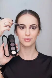 Make up 10