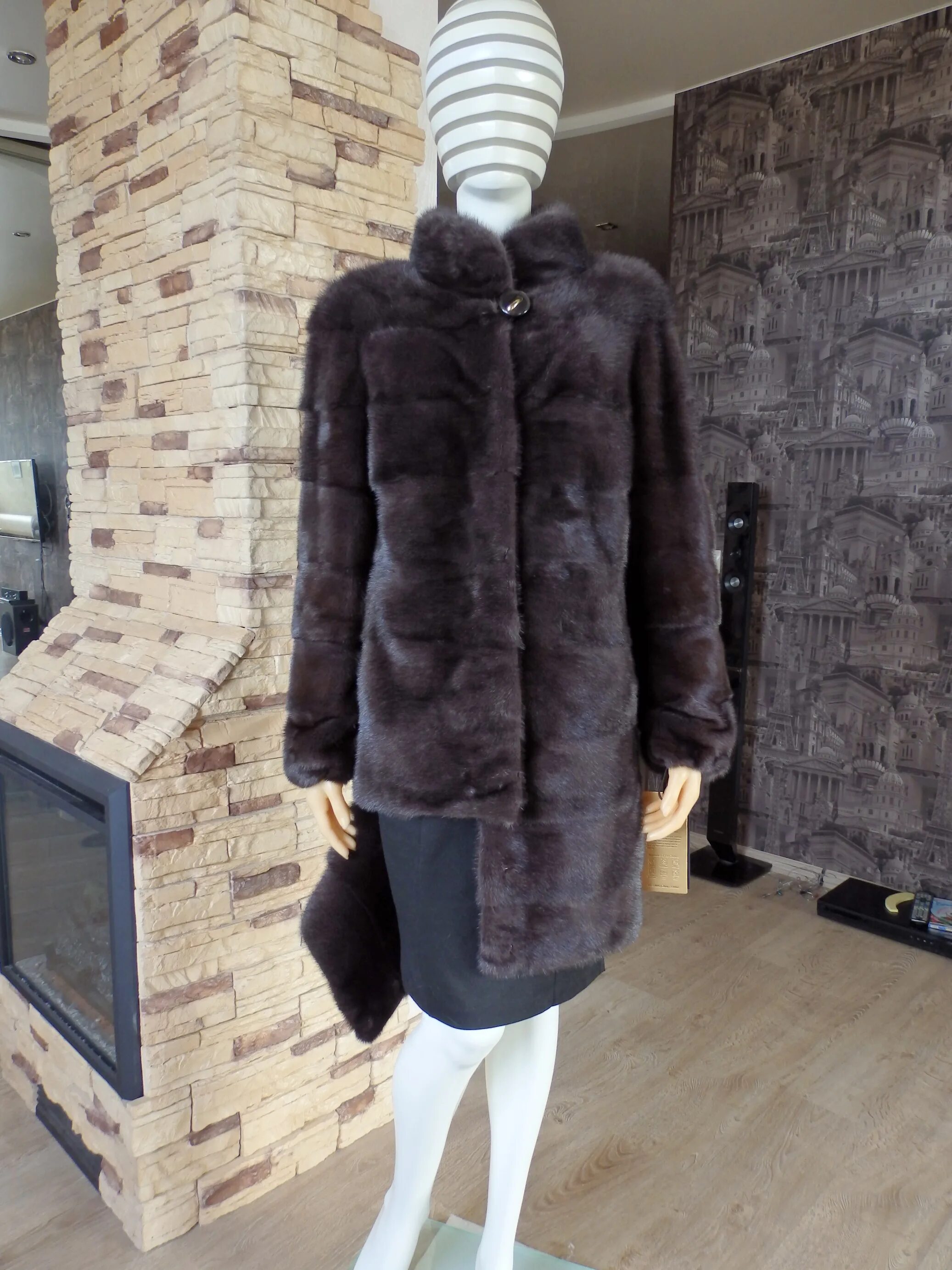 Шубка с коротким рукавом с чем носить. Шуба норковая графитовая с капюшоном и поясом. Шубкой 3. Сколько стоит норковая шуба в дагестане. Шубкой 3.