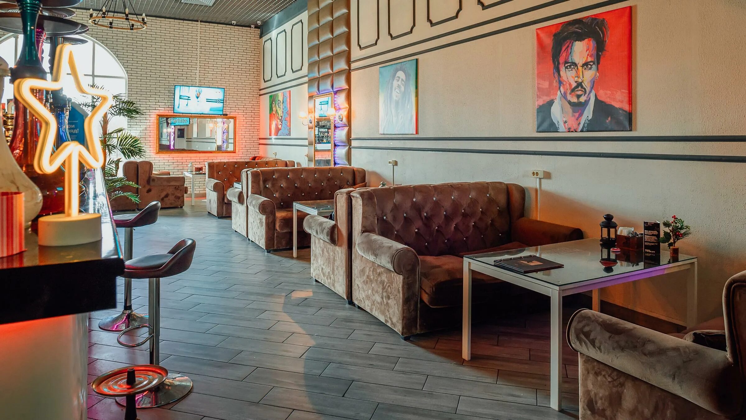 ресторан ивлева rabbit white в москве. кафе блэк вайт москва. бар на волгоградке. White eagles pub меню. кафе блэк вайт москва.