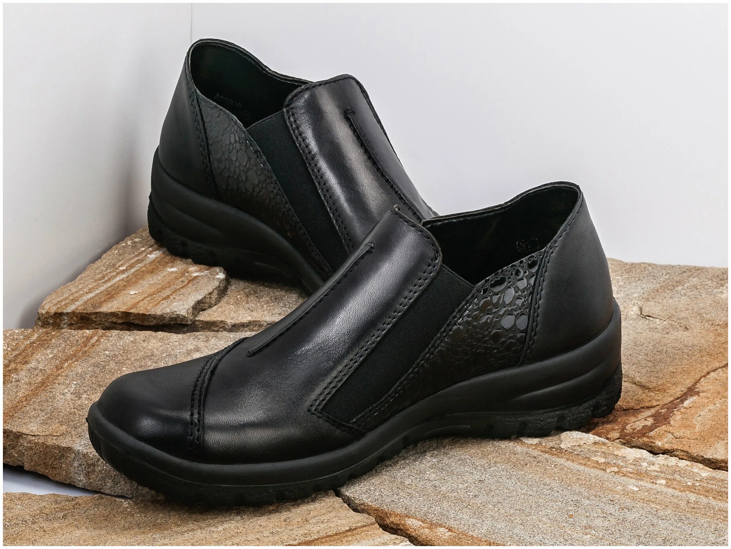 Туфли демисезонные женские. Туфли межсезонные женские. Туфли женские rieker 41725-00. Ионесси ботильоны женские. Ботинки таккарди женские демисезонные.