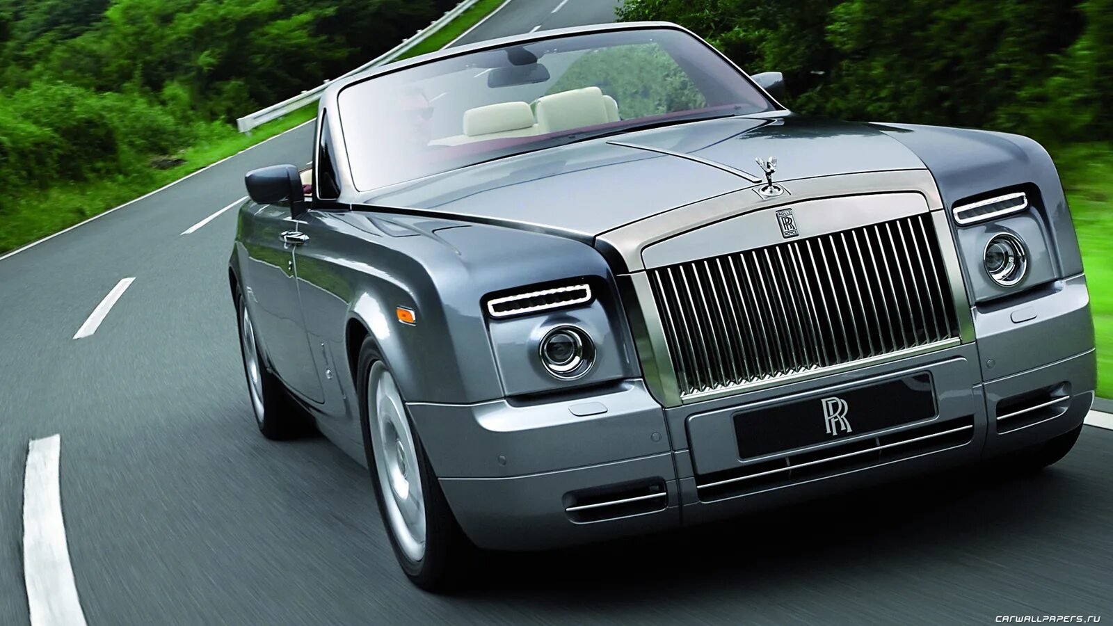 1 rolls royce. Rolls Royce Phantom Drophead. Rolls Royce Phantom Coupe 2022. Phantom Drophead Coupe. Rolls Royce Drophead Coupe.