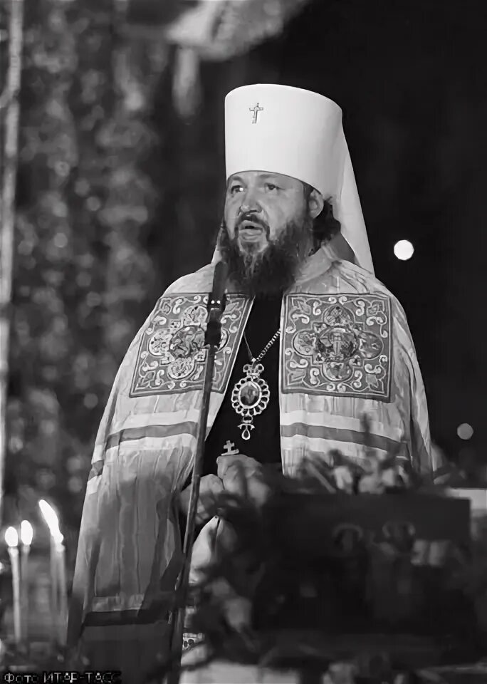 Чем на самом деле Патриарх Кирилл занимался в 90-е годы. - YouTube