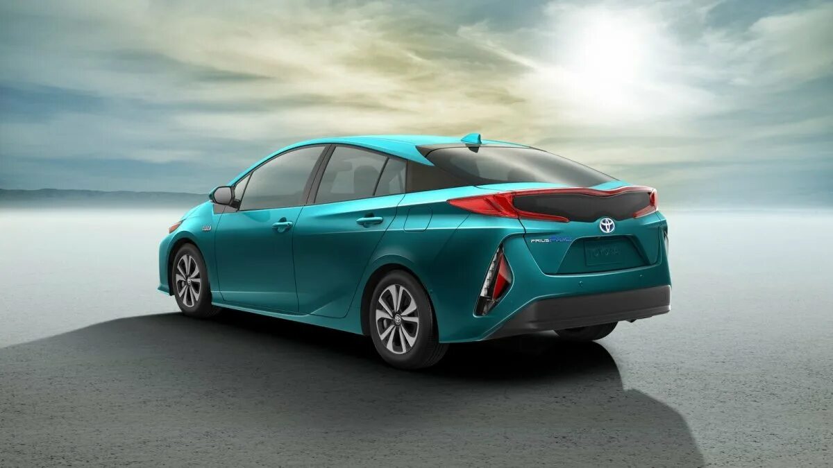 Новые гибриды 2024. Toyota Prius 2022. Тойота Приус Прайм 2020. Toyota Prius PHV 2022. Тойота Приус гибрид 2020.