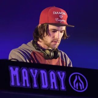 File:Mayday 2015 Scheinizzl 03.jpg - Wikimedia Commons