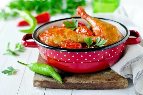 Курица с овощами в собственном соку
