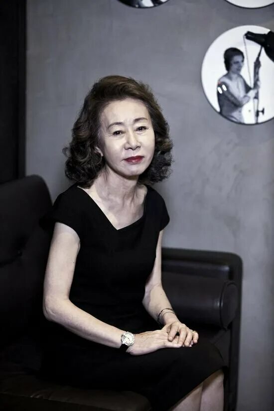 Ё чжон. Чо ё-джон актриса. Юн ё чжон. Юн е б е б бью. Юн е б е б бью.