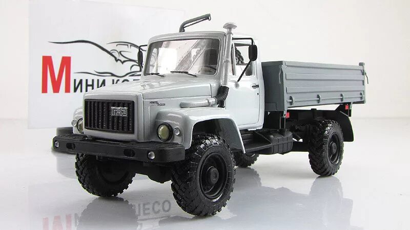 Модель газ 3308. Газ 3308 1/43. 3308 газ 3308. Модель газ 3308. Модель газ 3308.