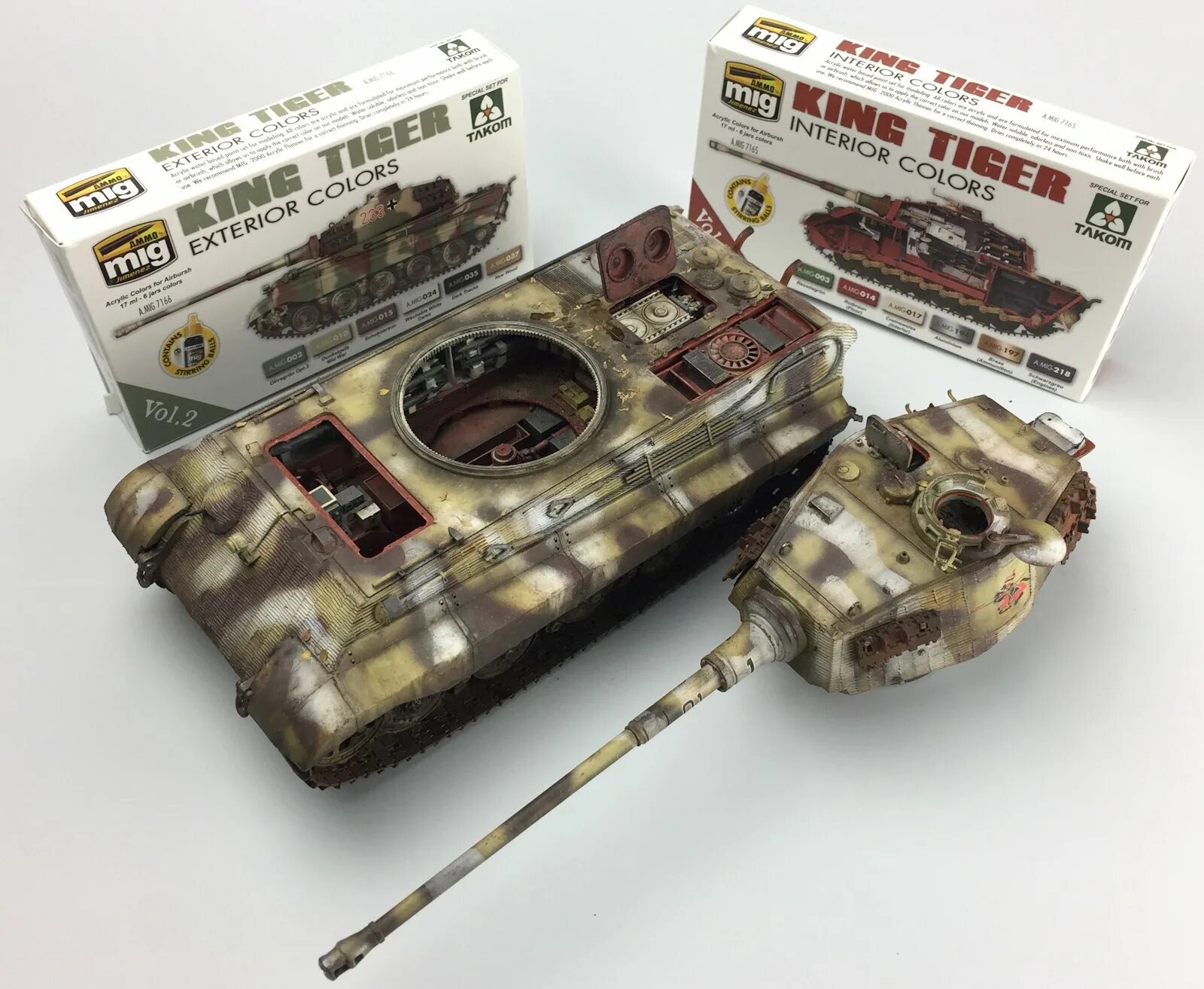 Takom tiger. 2130 takom танк king tiger. королевский тигр с интерьером 1/35 meng. королевский тигр порше интерьер. королевский тигр takom.