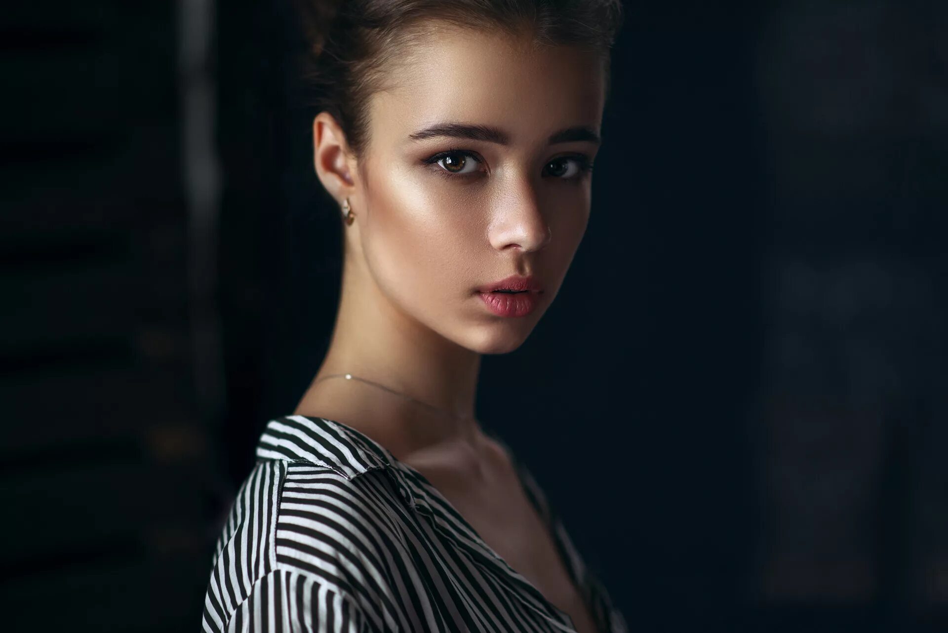 Девушки подростки. Клара алонсо испанская модель. Начинающие модели девушки. Начинающие модели девушки. Даутцен крус legs.