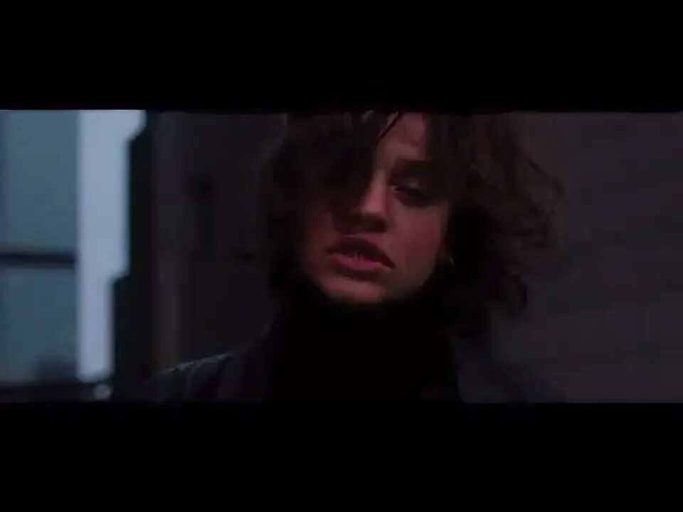 Мальбек гипнозы feat сюзанна. Мальбек клип гипнозы. Сюзанна клип. Равнодушие мальбек feat. Мальбек гипнозы feat сюзанна.