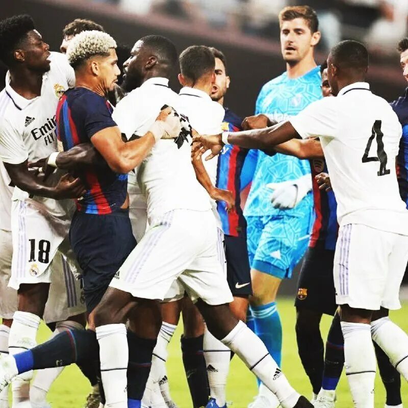 Новые футбольные кубки. Финал кубка короля 2023. Финал кубка короля 2023. Финал кубка короля 2023. 2022 okko.