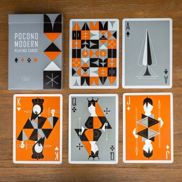 Retro card. Retro card. Винтажная открытка. Черное белые метафорические карты. Винтажные новогодние открытки.