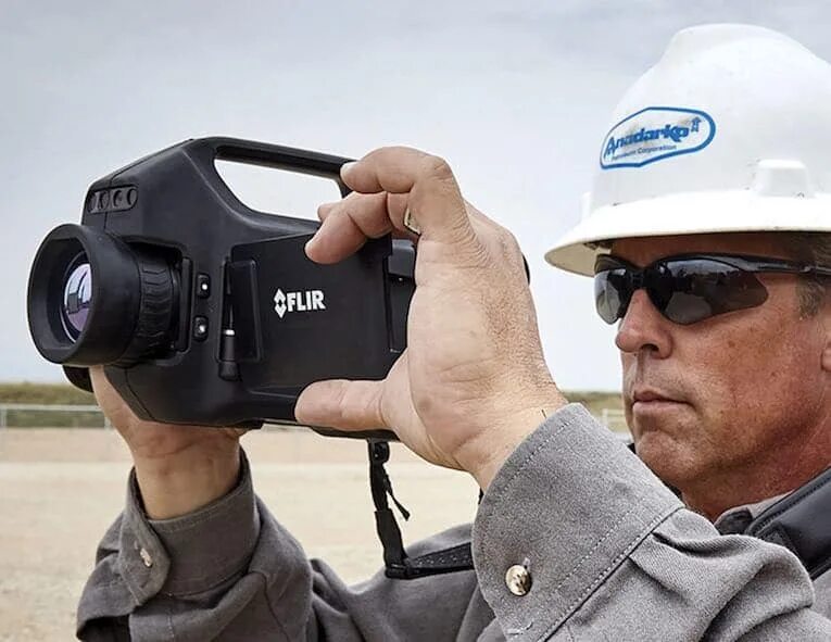 Camera detect. Тепловизор-течеискатель flir gf320. flir gf309. flir gf320 характеристики. 44401-0102 flir gf gas detection camera price.