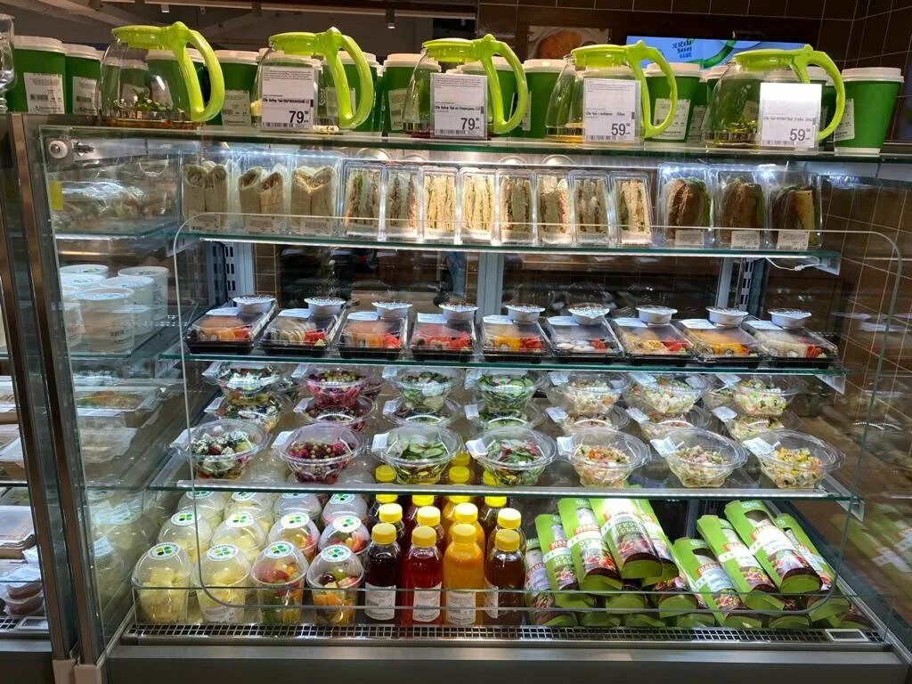 Перекресток петергоф. Петергоф перекресток. Перекресток старый петергоф. Перекресток старый петергоф. Петергоф перекресток.