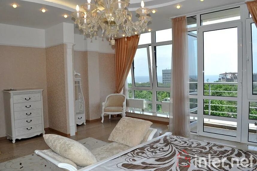 Одесса квартиры. Одесса квартира красивые. Недвижимость в Одессе для россиян. Квартира Одесса море видео дом.