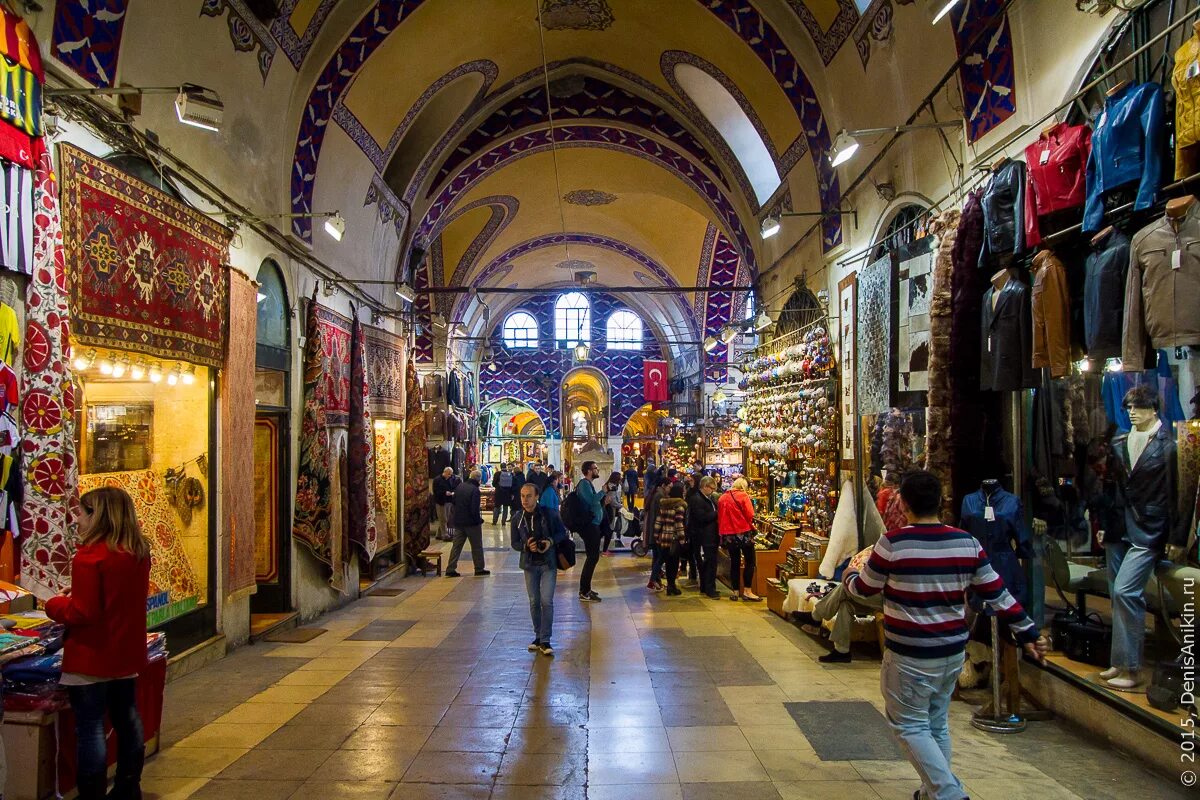 Стамбул где купить. Grand Bazaar Стамбул. Гранд-базар в Стамбуле (Grand Bazaar). Стамбульский рынок Гранд-базар. Гранд-базар kapali Çarşi.
