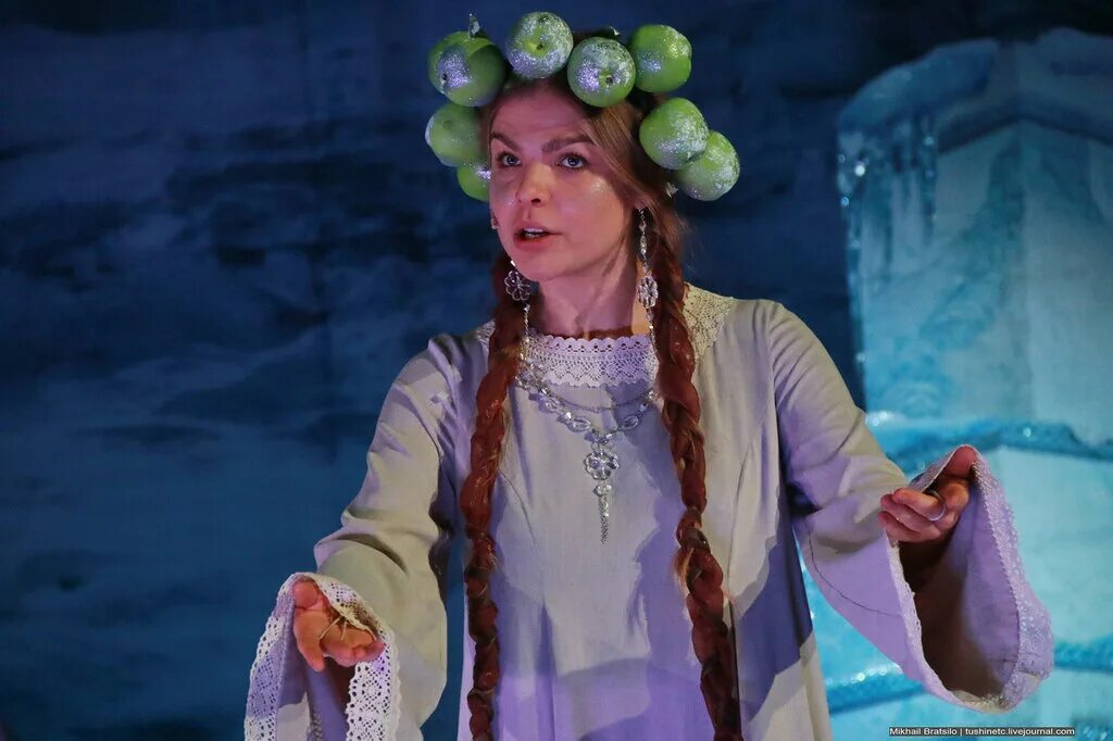 Сказки морозко. Морозка камера. Морозко настенька и дед мороз. Морозко иван и настенька. Сказка морозко настенька.