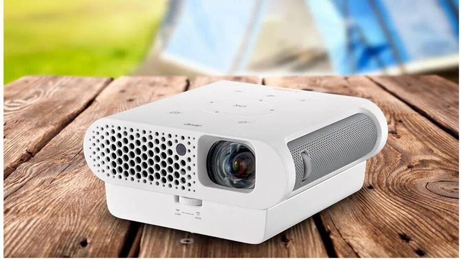 Проектор через телефон андроид. Проектор BENQ gs1. Мини проектор led Projector j9. Портативный проектор Mini Projector. GS-05 проектор.