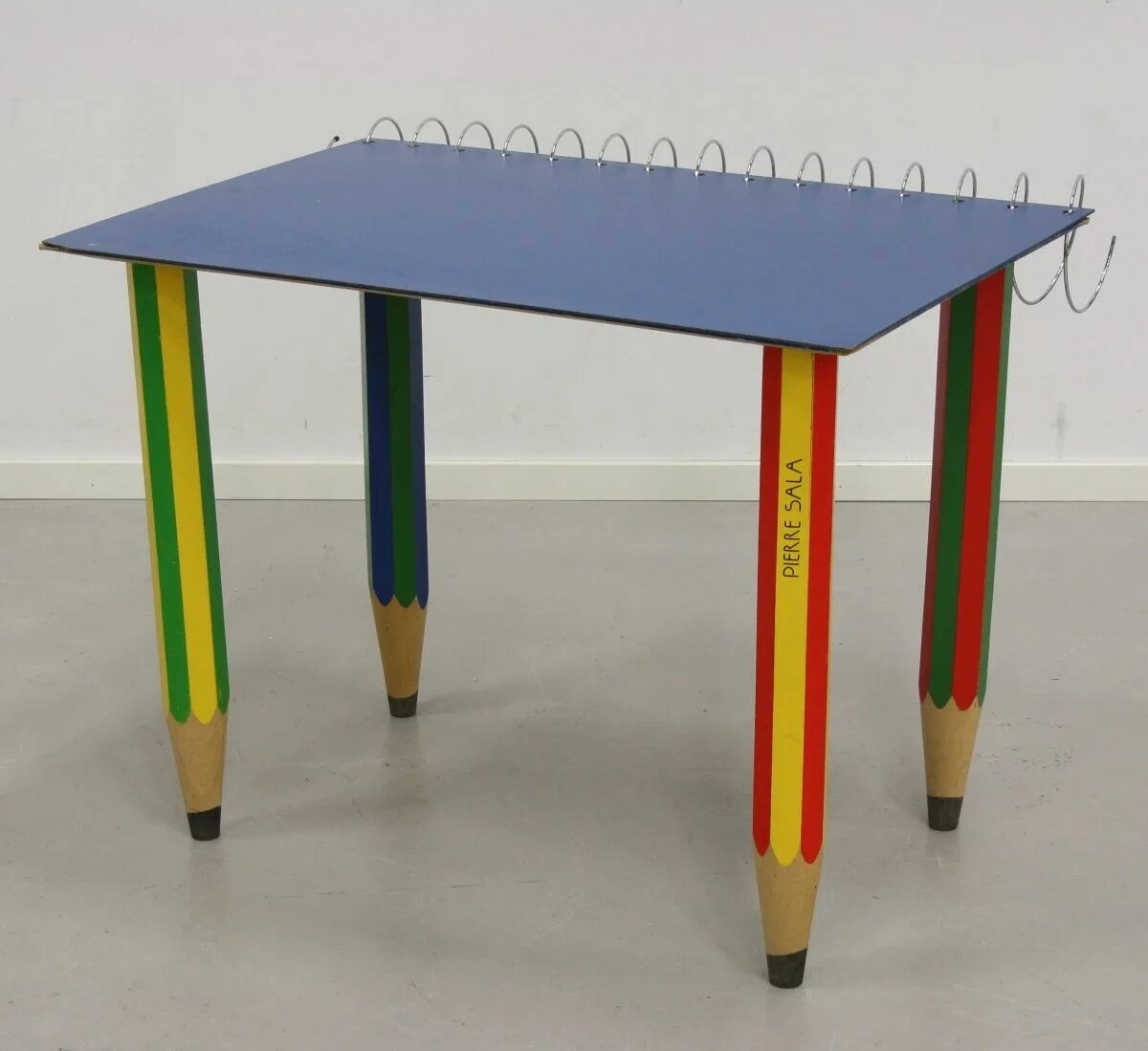 Pencil table. Pencil table. Pencil case on the table. Столик детский 2+ спайдермен. Pencil on table.