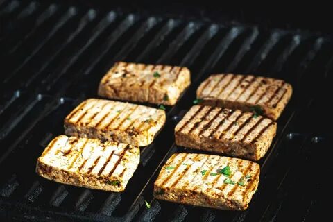 Хлеб с сыром на мангале