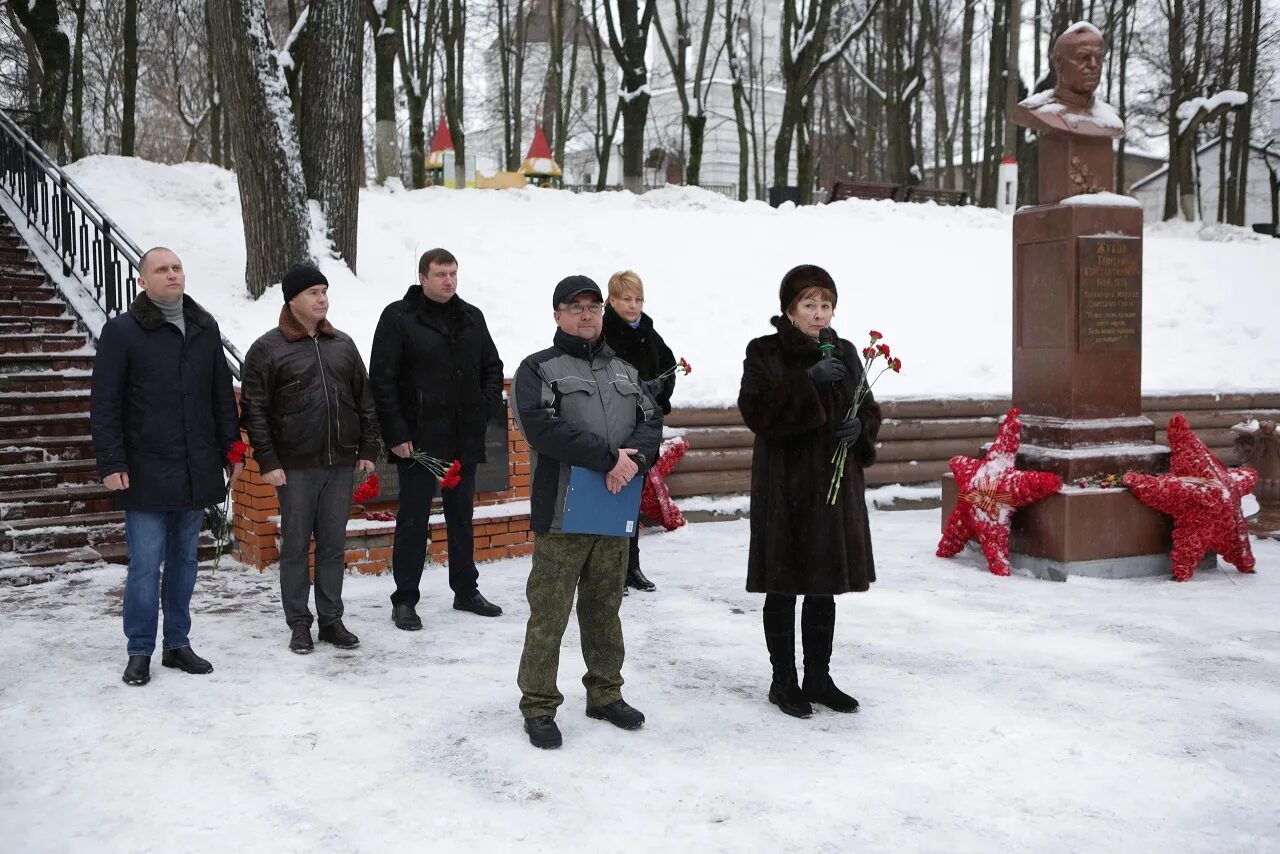 День памяти погибших в локальных конфликтах. Память погибшим в Чечне и Афганистане. Лига ветеранов локальных конфликтов. Ветераны чеченского конфликта Арзамаса. Памяти погибших в локальных конфликтах