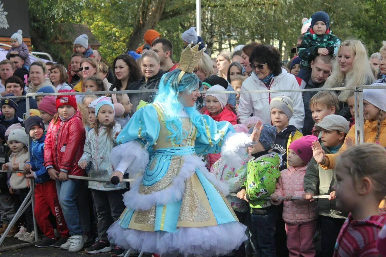День города серпухов 2022. Праздник города серпухова. День города серпухов. Праздник города серпухова. Серпухов салют.