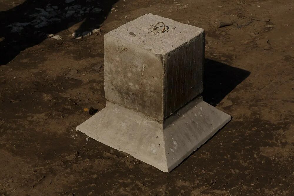 Бетонные блоки 300х300х300. Бетонные блоки 300х300х300. Блок бетонный 30х30х40. Бетонные блоки 30 30. Фбс блок 400 200 х 200.