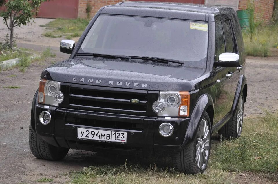 Бампер дискавери 3. Ленд ровер дискавери 4 цвета кузова. land rover discovery 4 tuning. discovery 3 обвес. обвес на дискавери 3.