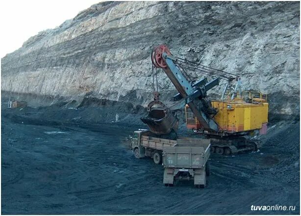 Угольный разрез тулунуголь. Угольный разрез суэк. Березовский угольный разрез. Саганур бурятия угольный разрез. Разрез барзасское товарищество.
