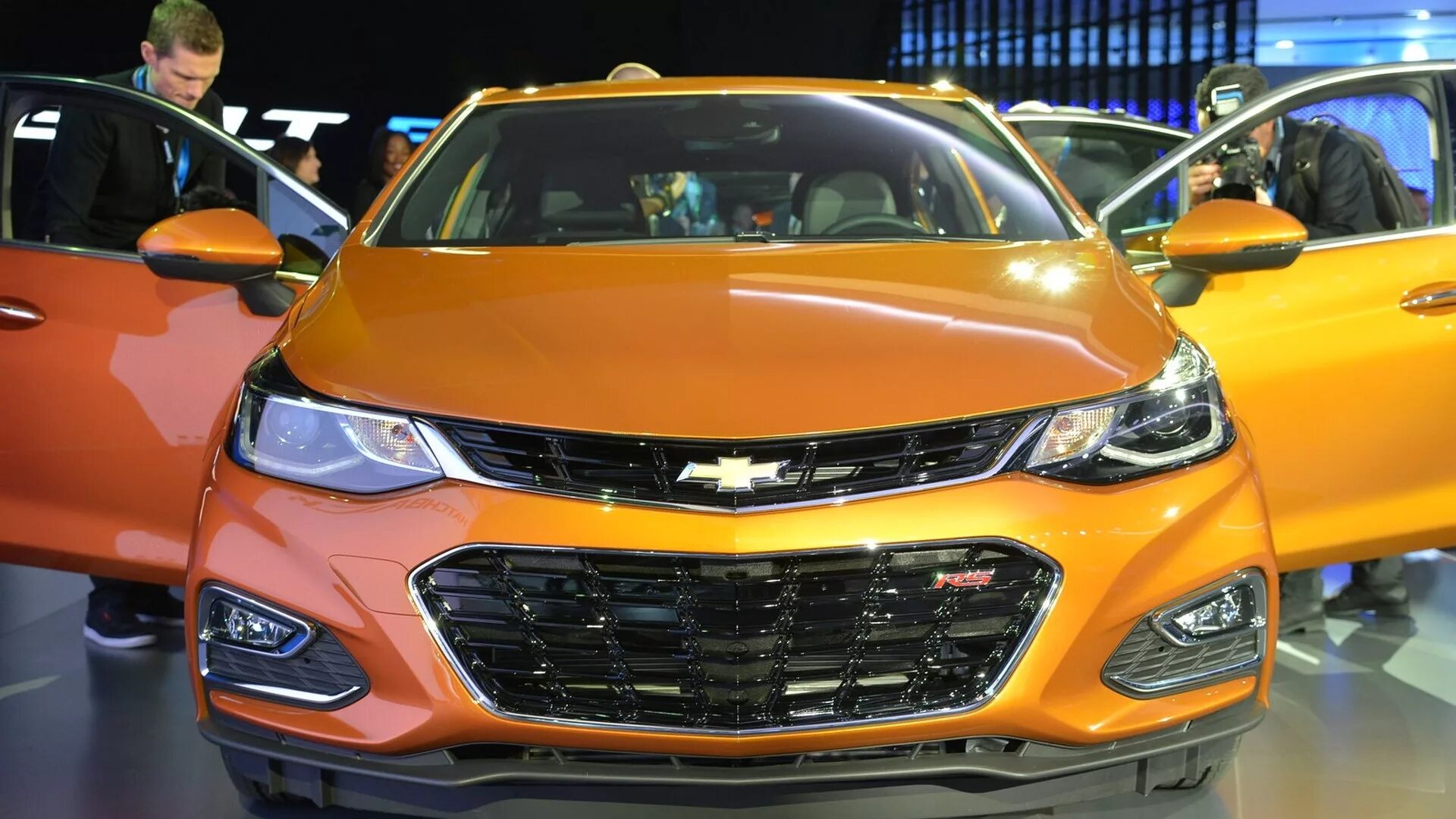 Шевроле круз 2025. Шевроле круз 2017 года. новый шевроле круз 2017. chevrolet круз 2017. chevrolet cruze 2017 hatch.