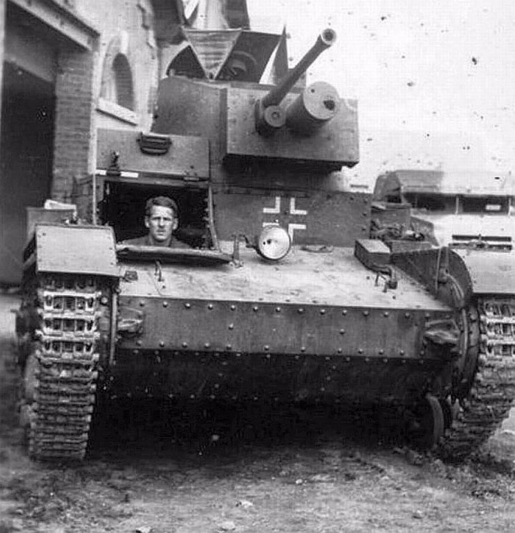 Немецкий танк 7. 7tp танк. Орлик танкист 1939 польский. 7tp Polish Tank. Т7 танк вермахта.