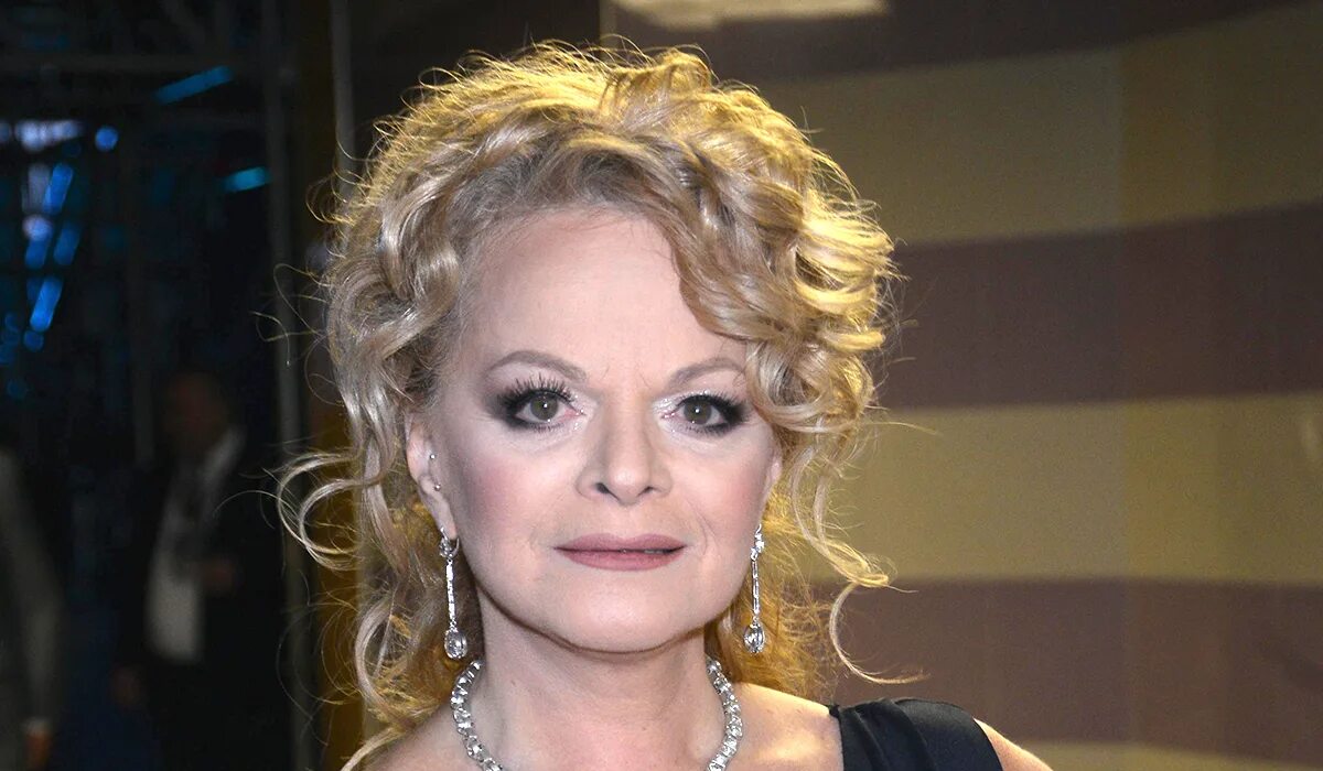 лариса александровна долина. лариса долина. долина певица 2020. лариса долина. какая фамилия у долиной.