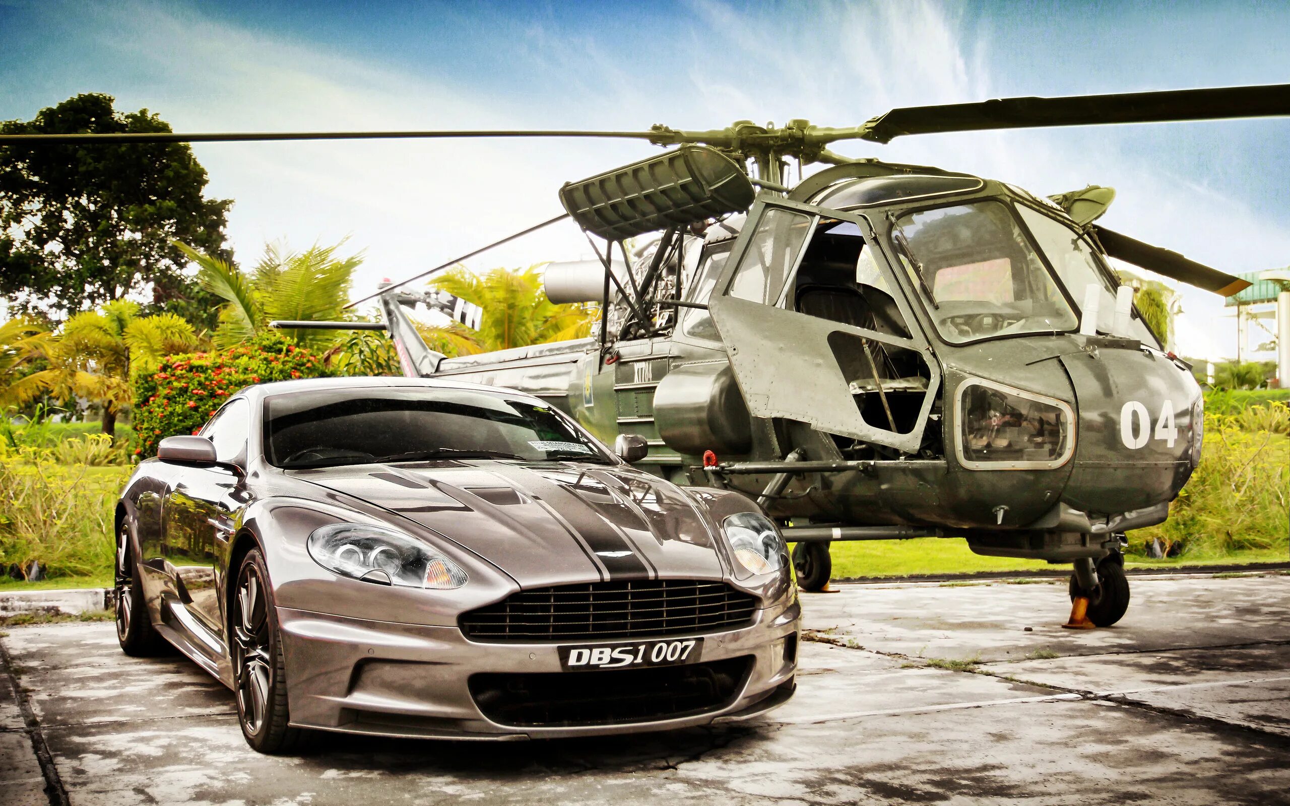 Aston Martin DBS v12. Aston Martin DBS v12 James Bond.