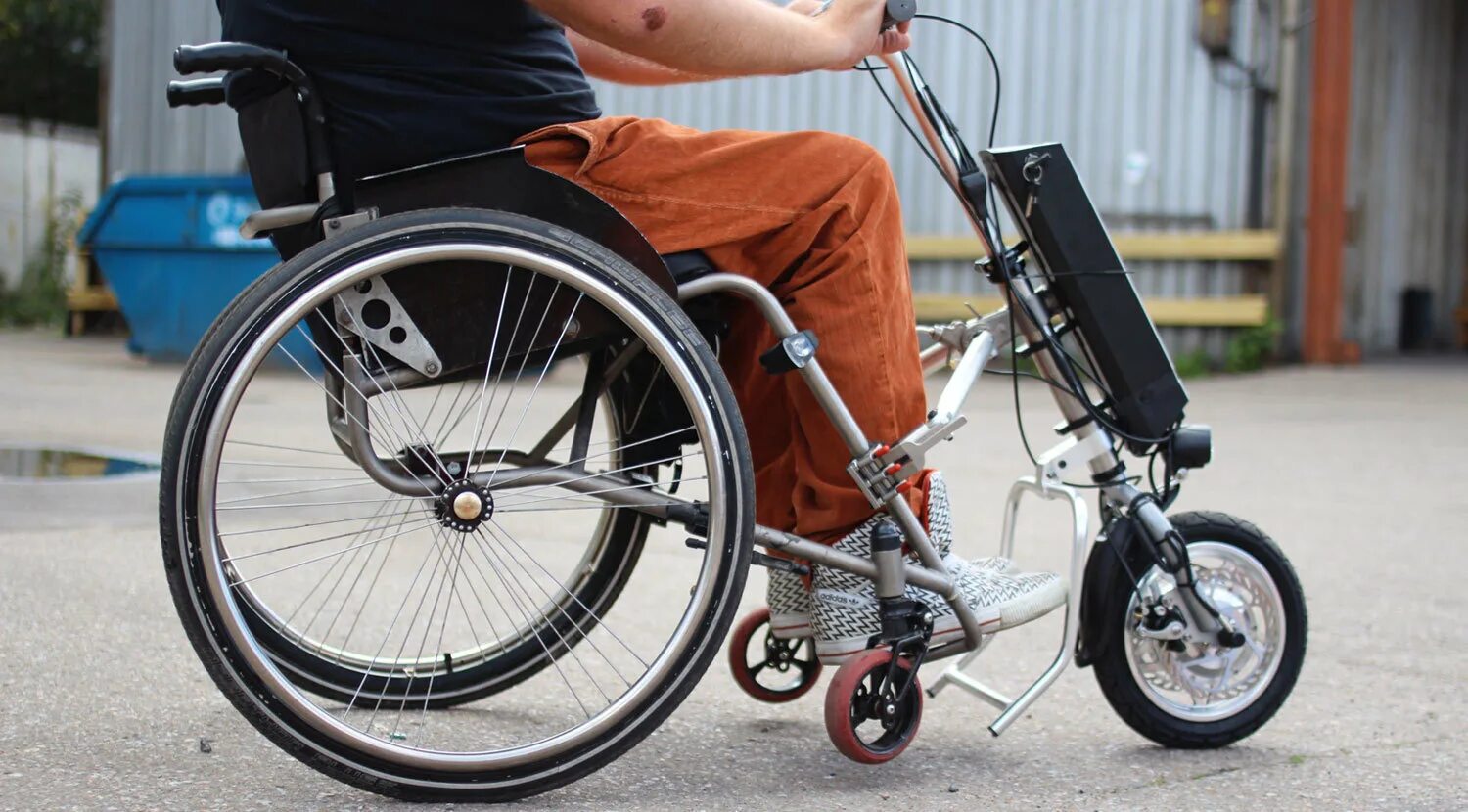 Электро приставки. Приставка для инвалидной коляски una Wheel. Электроприставка для инвалидной коляски. Una Wheel электроприставка для инвалидных колясок. Электропр ставка кинвалидской коляске.