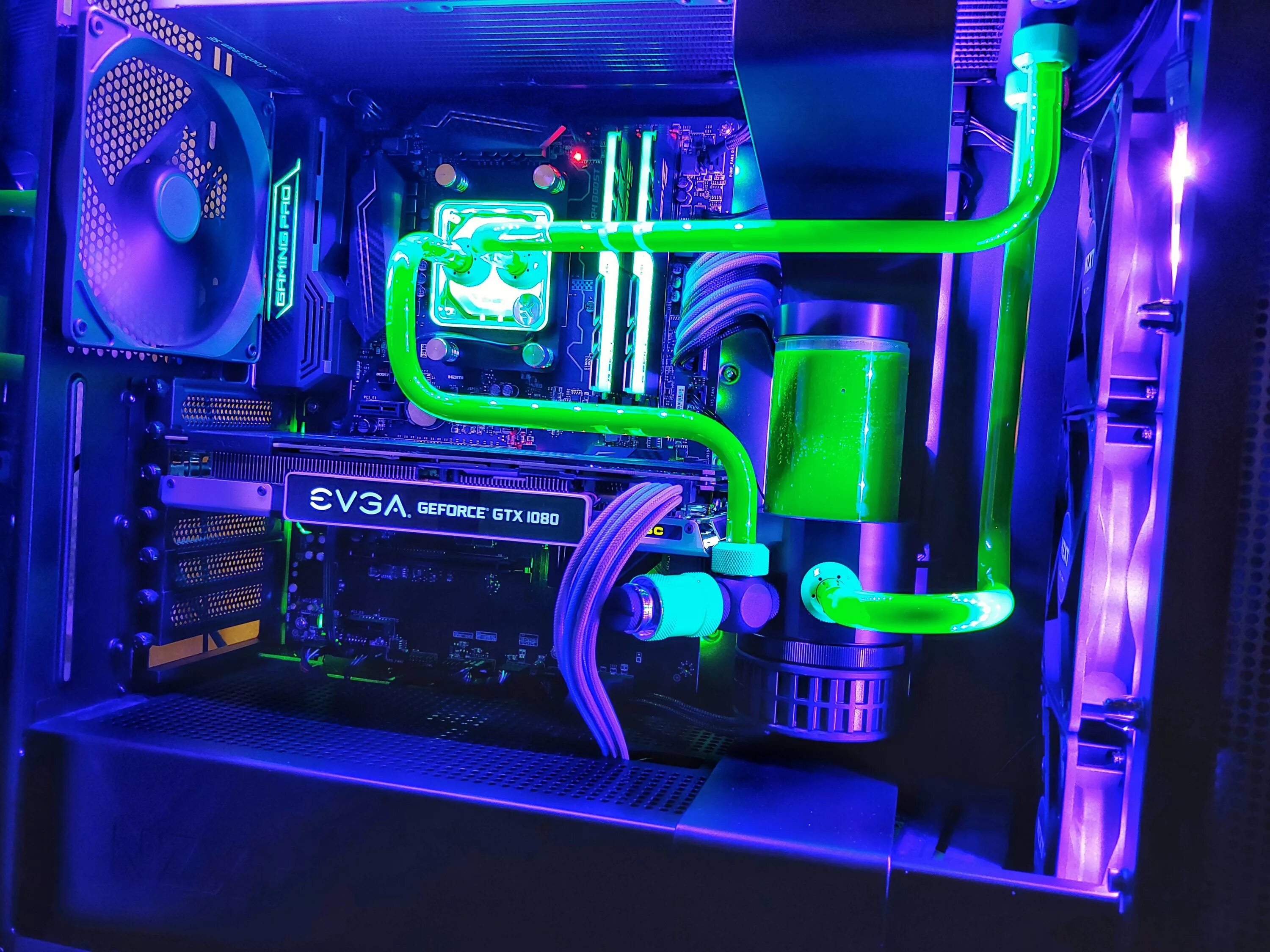 Водяное охлаждение EVGA PC. Кастомная система жидкостного охлаждения. Кастомная водянка для ПК. Кастом сво.