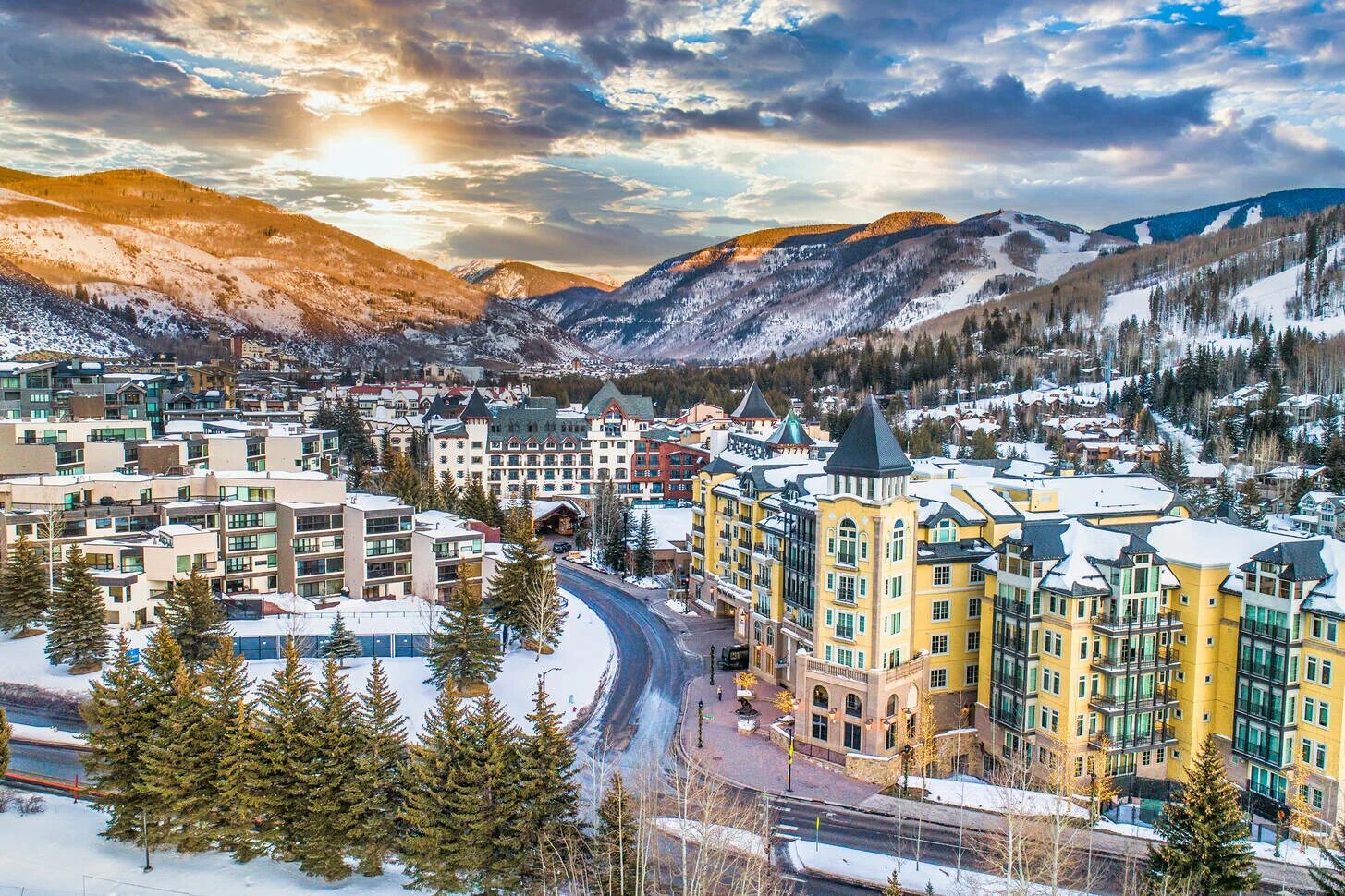 Vail. Вейл Колорадо. Breckenridge штат Колорадо. Вейл США. Vail, Colorado, USA.