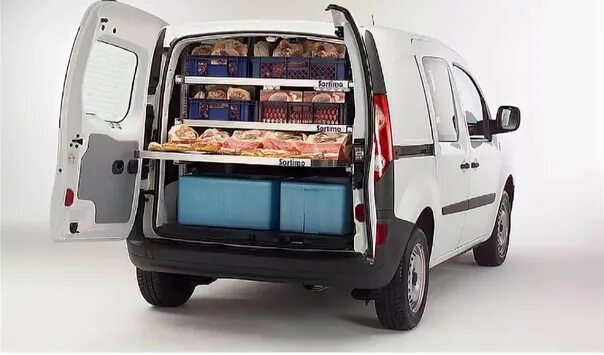 Машинки еда. Фургон для хлебобулочных изделий 232560. Автомобиль для перевозки продуктов. Фургон для доставки продуктов. Машина для развоза продуктов.