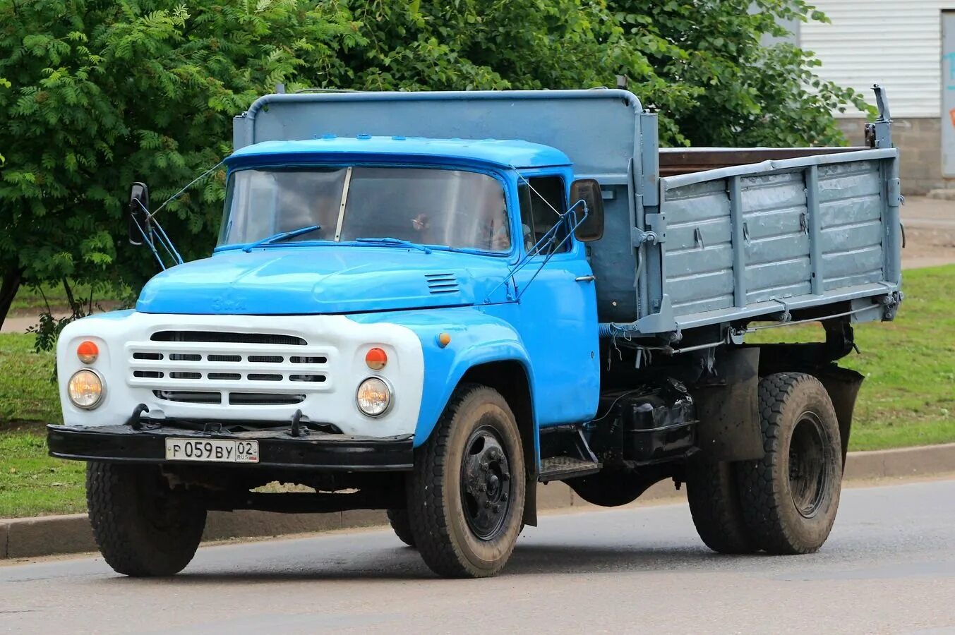 Зил-130 самосвал сельхозник. Машина зил самосвал. Зил ммз 4520. Зил ммз 555. Зил 130 ммз.