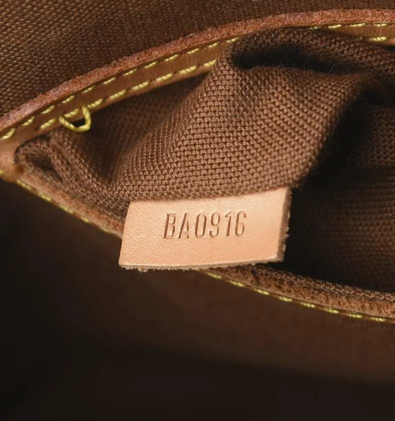 Номер louis vuitton. Номер louis vuitton. Код луи витон. Серийные номера сумок louis vuitton. Номер louis vuitton.