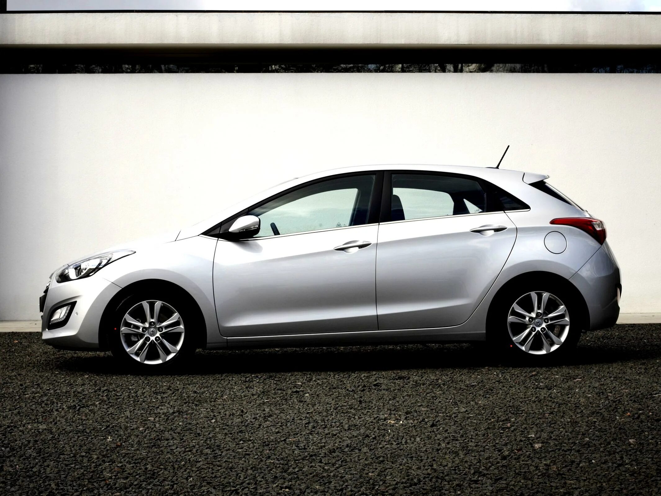 Hyundai i30 1. Хендай ай 30. Ремонт ай 30. Хендай солярис i30. Хендай ай 30 gde.