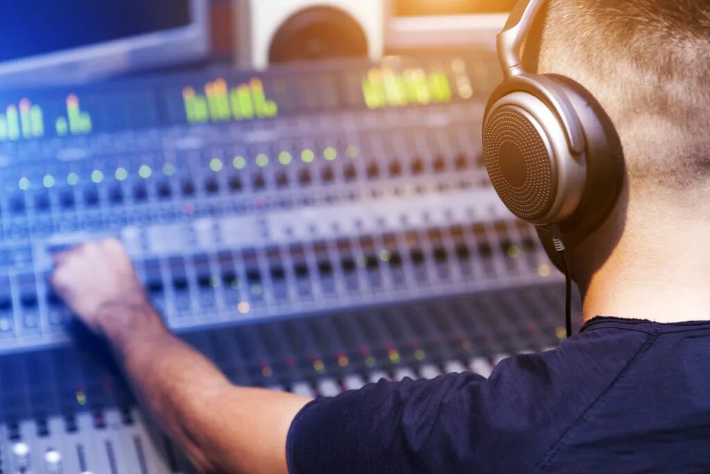 Audio engineer