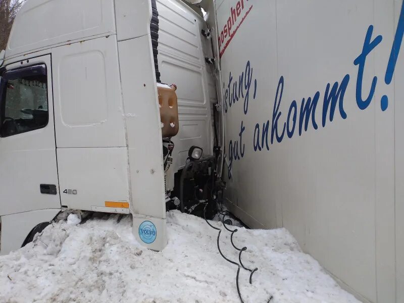 Патп 1 вологда. 16 автобус вологда. Канск дальнобойщик. Работа водитель вологда. Вологда водитель свежие.