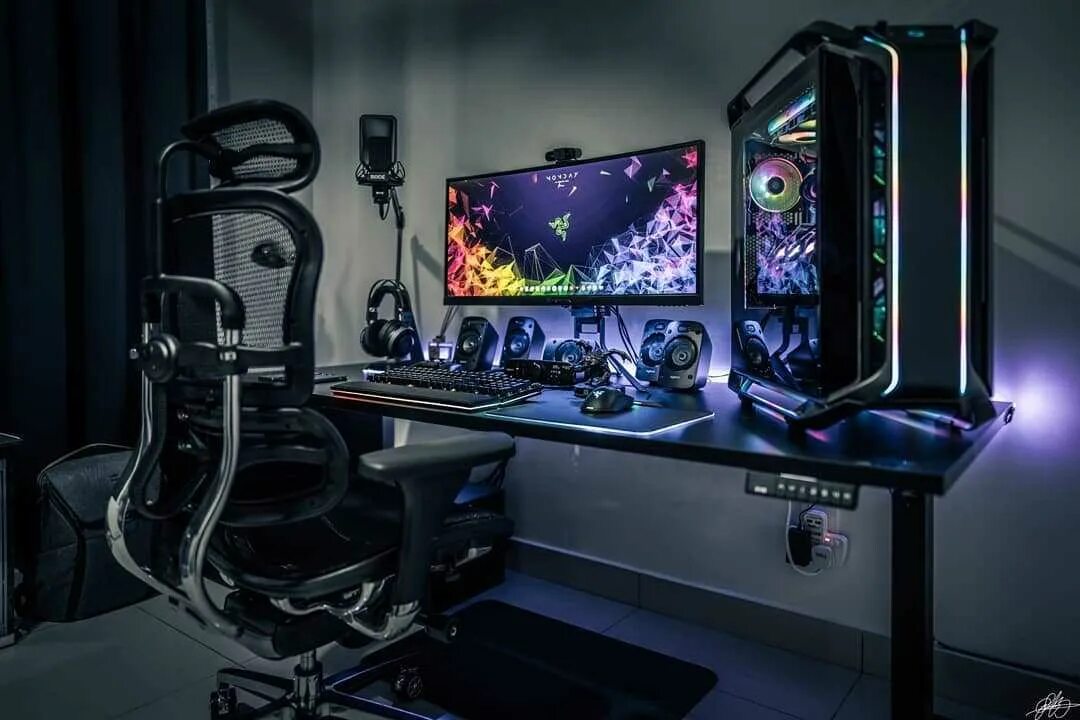 Мощная комната. Геймерская комната asus rog. компьютерная комната. красивая компьютерная комната.