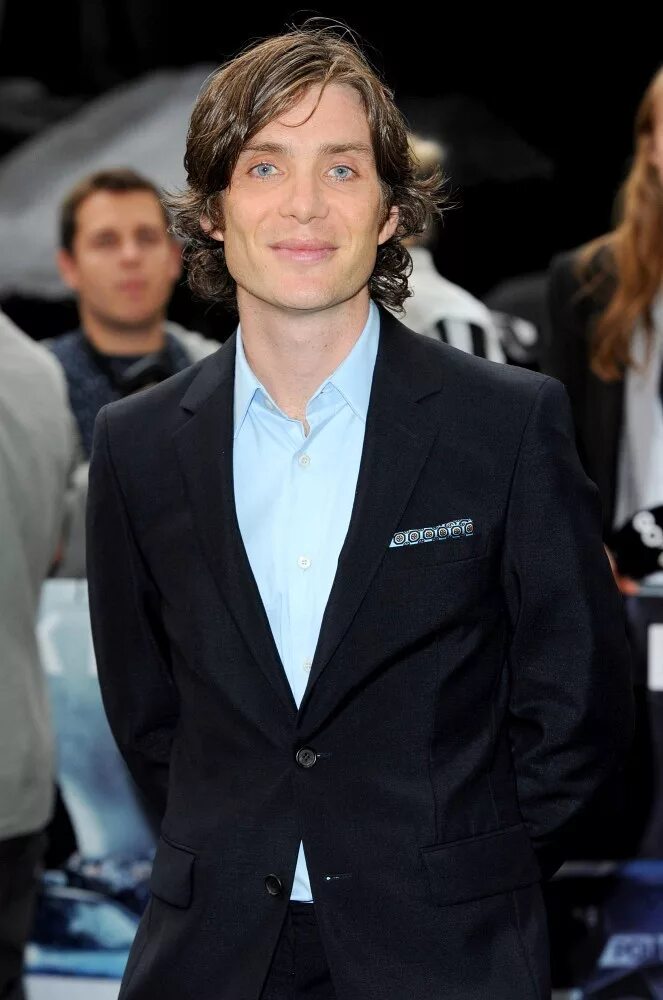 Киллиан мерфи награды. Киллиан мерфи. cillian murphy 2025. киллиан мерфи сейчас 2025. киллиан мёрфи с женой 2025.