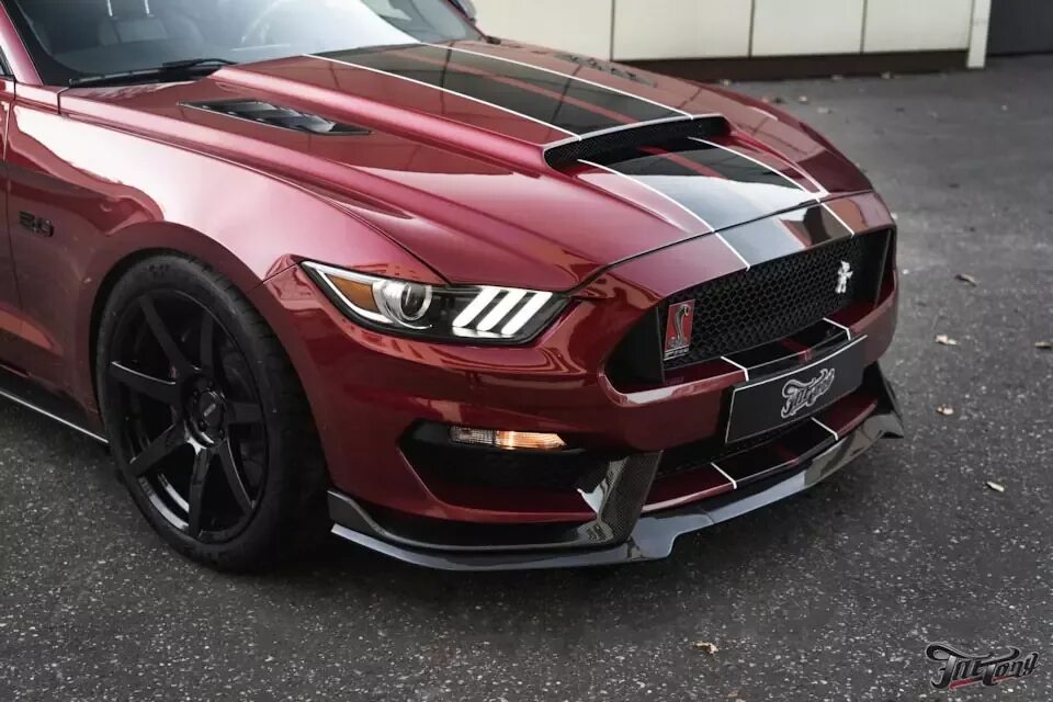 Форд мустанг карбон. Тюнингованные форд мустанг карбоновый. Ford mustang carbon. Ford mustang mk7. Форд мустанг 2017 карбон.