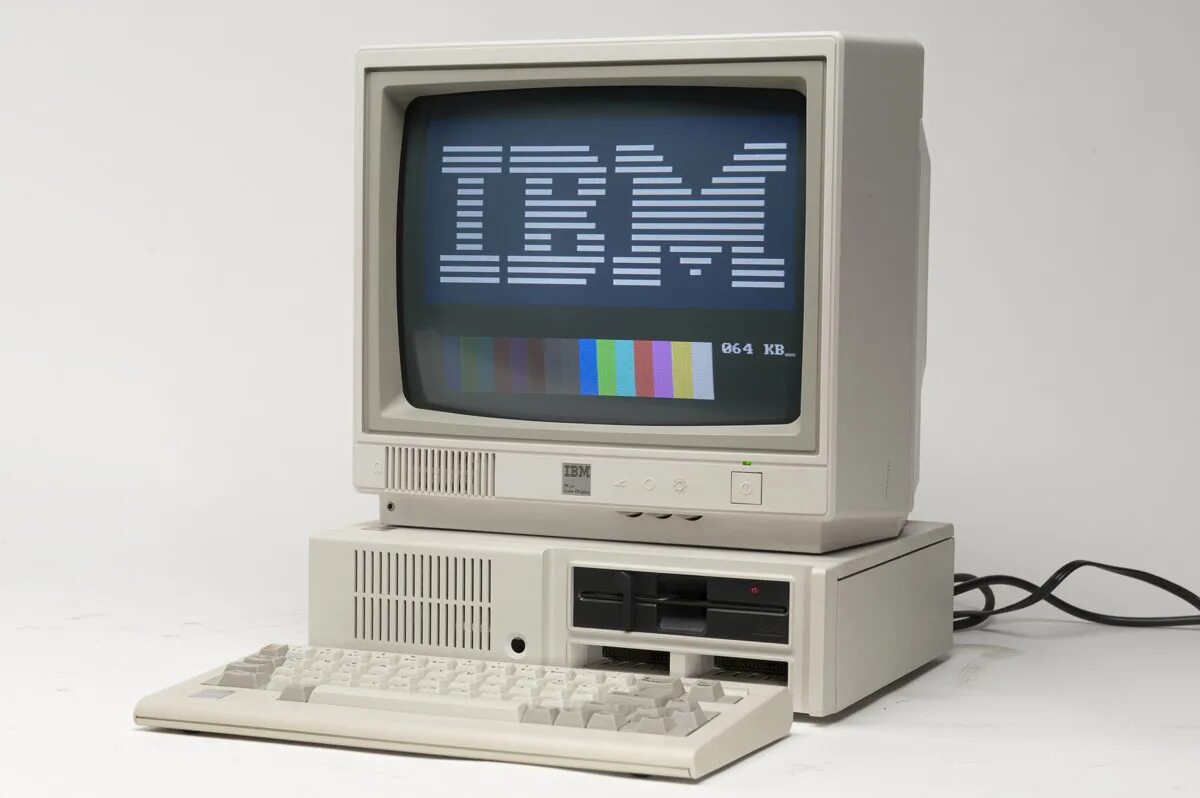 4 поколение купить. IBM 5150. Компьютер IBM 5150. Модель IBM PC 5150.. Первый ПК IBM 5150.