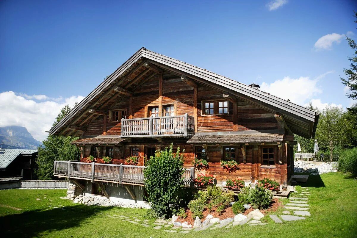 шале в альпийском стиле. шале в альпийском стиле. красивые шале фото. красивые шале фото. шале франция альпы фахверки.